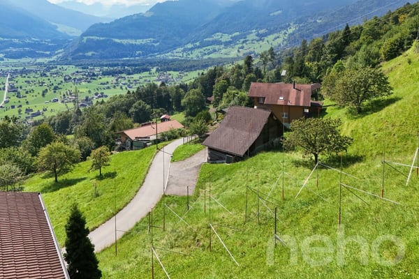 Wohnen im Grünen mit Bergpanorama 9