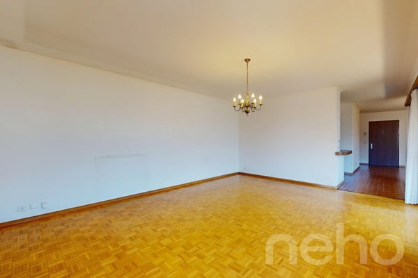 Spacieux appartement 1.5 pièces à Sierre ? Dernier étage 12