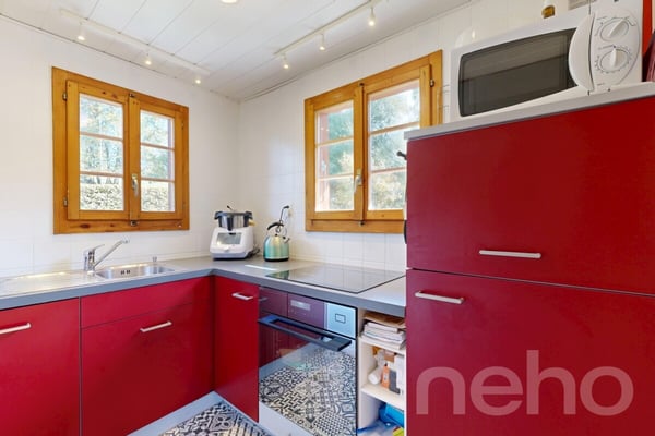 Exclusif: Magnifique chalet de 4 chambres avec grand jardin 5