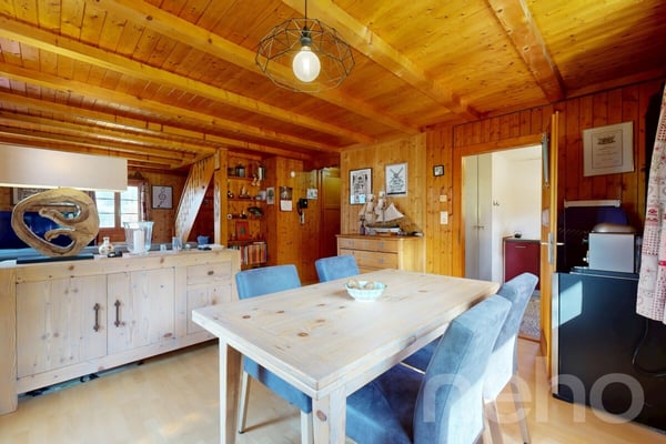 Exclusif: Magnifique chalet de 4 chambres avec grand jardin 1