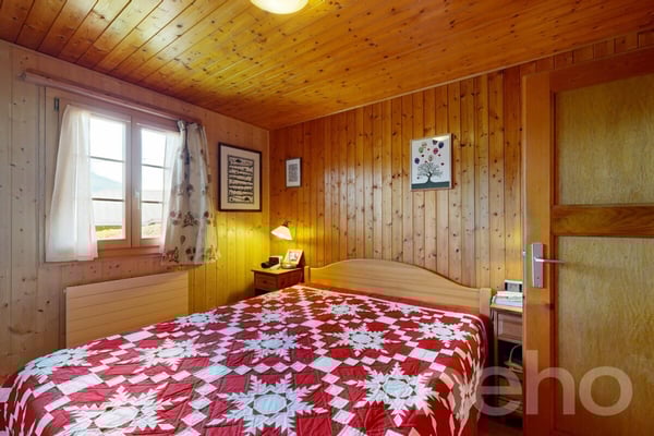Exclusif: Magnifique chalet de 4 chambres avec grand jardin 7