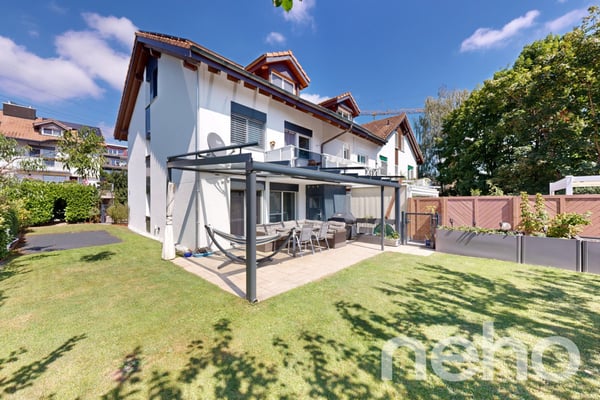 Grosszügiges, lichtdurchflutetes Reiheneckhaus in Adlikon b.Regensdorf 1