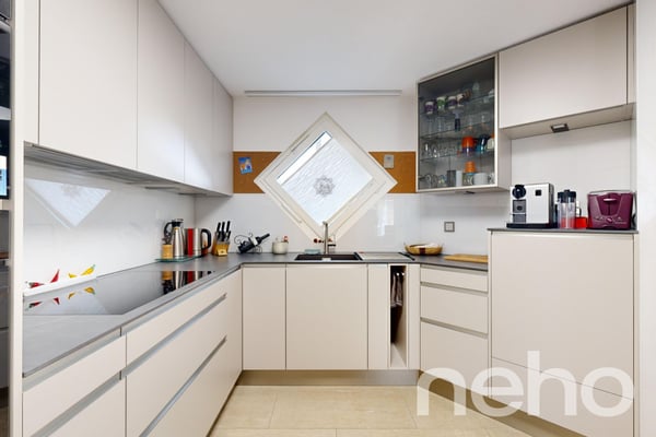 Grosszügiges, lichtdurchflutetes Reiheneckhaus in Adlikon b.Regensdorf 5