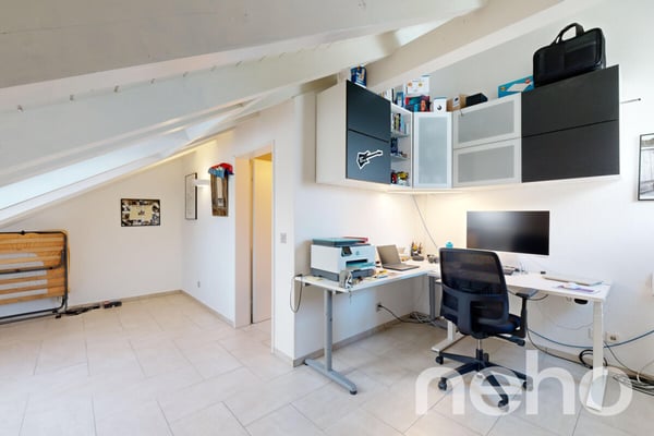 Grosszügiges, lichtdurchflutetes Reiheneckhaus in Adlikon b.Regensdorf 10