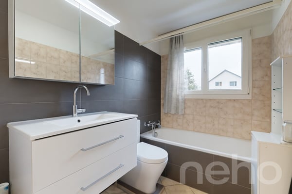 Gut erhaltene 1.5-Zimmer-Wohnung mit zusätzlichem Bastelraum 4