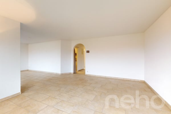 Gut erhaltene 1.5-Zimmer-Wohnung mit zusätzlichem Bastelraum 3