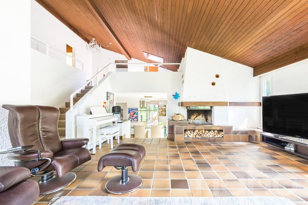 Exklusives EFH in Grabs mit Naturpool & Aussicht in Toplage 4