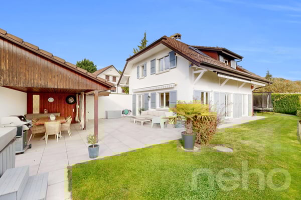 Magnifique maison individuelle de 1.5 pces au calme à Pully 1