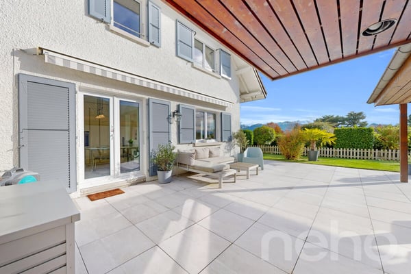 Magnifique maison individuelle de 1.5 pces au calme à Pully 8