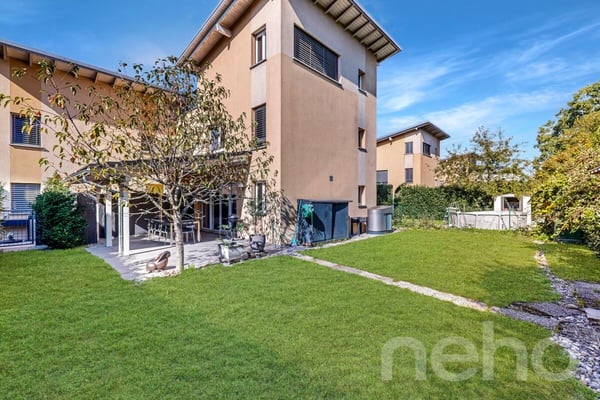 Villa lumineuse avec jardin au c?ur d?Avenches 9