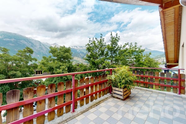 Dachwohnung mit Aussicht & Komfort 11