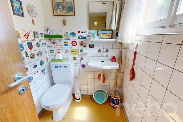 1-Zimmerhaus mit Cheminée und Weitblick in familienfreundlicher Lage 8