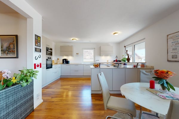 Einfamilien- /Mehrgenerationenhaus mit diversen Nutzungsmöglichkeiten 3