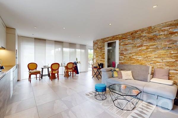 Superbe duplex de 1.5 pièces avec terrasse à Sugiez 5