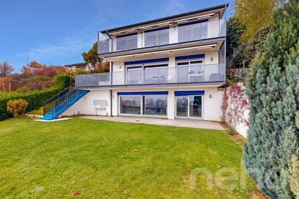 Cadre exceptionnel : votre futur chez-vous avec vue sur le lac ! 10