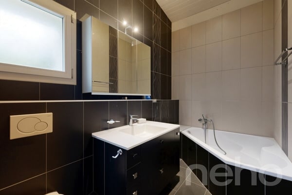 Cadre exceptionnel : votre futur chez-vous avec vue sur le lac ! 5