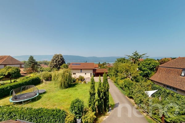 Propriété rare alliant calme, lumière et potentiel à Chevroux 11