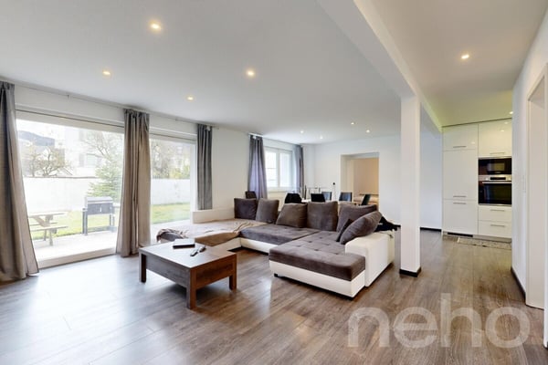 Immeuble avec excellent Rendement Entièrement Rénové  ! 2