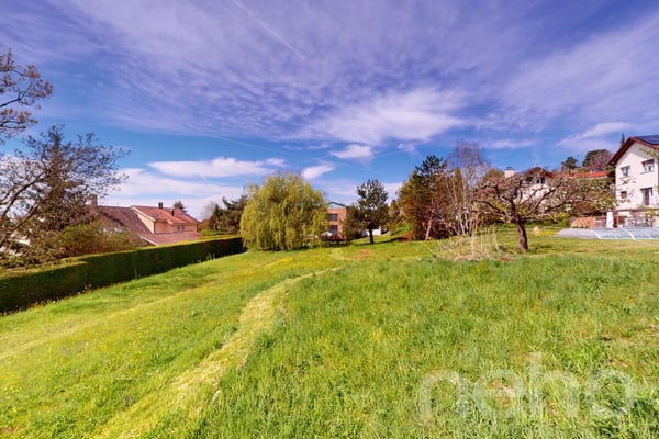 Magnifique parcelle pour villa individuelle ou jumelles à Epalinges 9