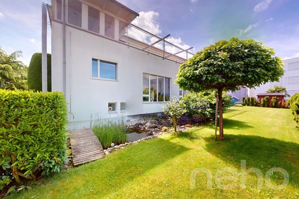 Attraktives Wohn- und Geschäftshaus mit stilvoller Wohnung 3