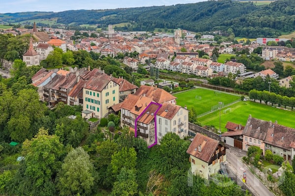 Immeuble de caractère au c?ur d?un site historique 1