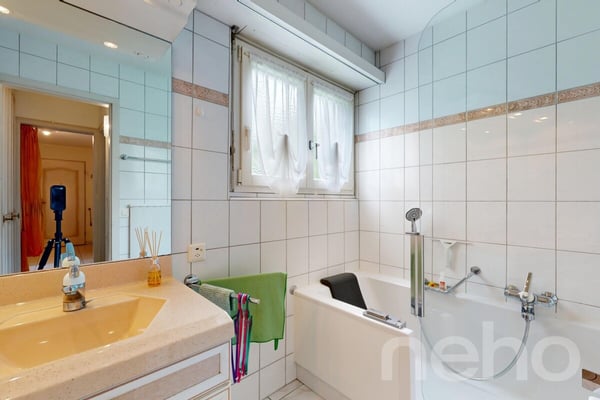 Praktische 2.5-Zimmer-Wohnung in ruhiger Lage nahe Stadtzentrum 11