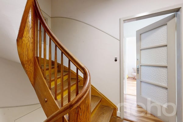 Attraktives Mehrfamilienhaus mit 9 Wohnungen und Ausbaupotenzial 7