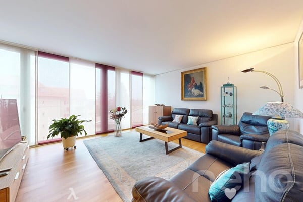 Moderne 5.5-Zimmer-Wohnung an zentraler Lage in Biel 3