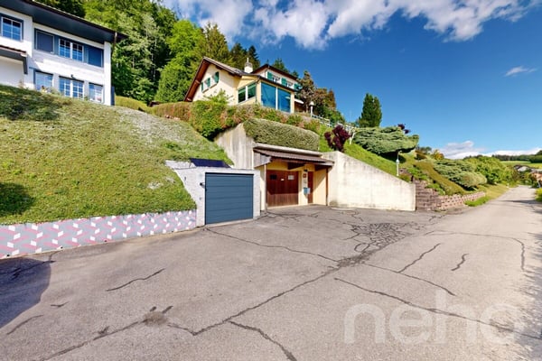 Grande villa lumineuse avec vue dégagée et parcelle de 1'205 m² 1