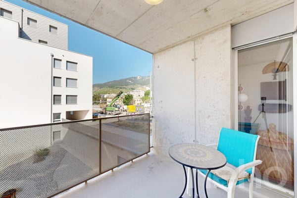 Superbe appartement 2,5 pièces comme neuf à Sierre 3