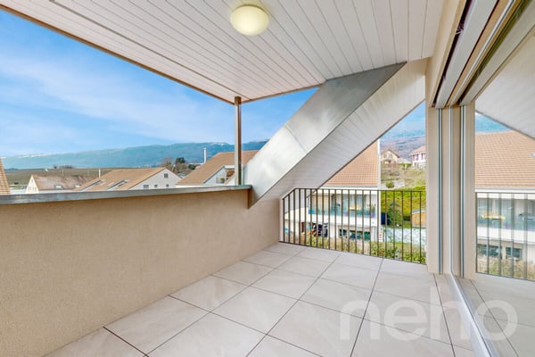 Lumineux 3.5 pièces avec galetas privatif 7
