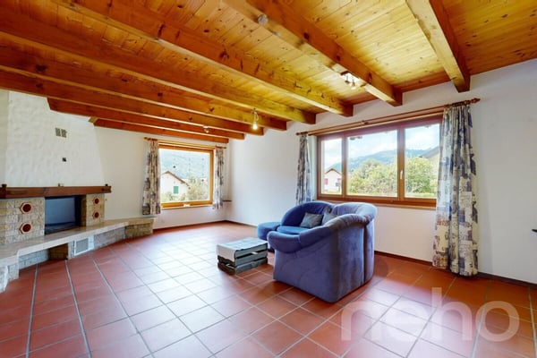 6.5-Zimmerhaus mit Licht, Raum und schöner Aussicht 5