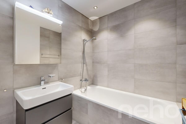 Moderne Wohnung mit Bergsicht 8