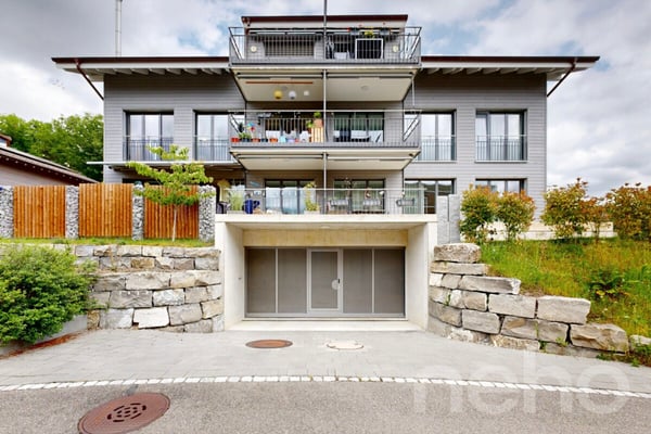 Moderne Wohnung mit Bergsicht 1