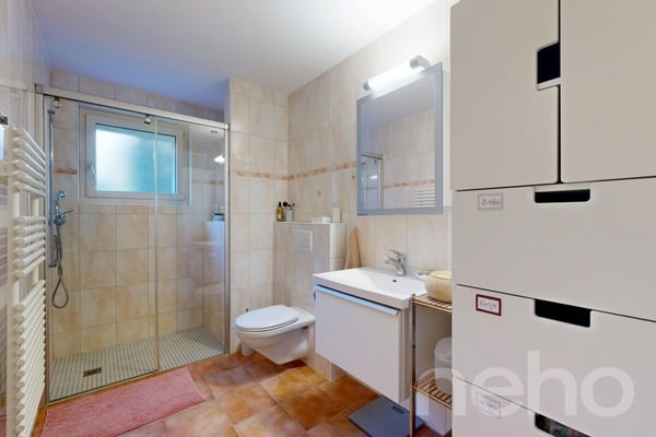 Appartement familial avec grand jardin privatif 8