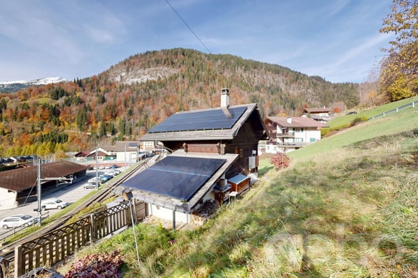 Exclusif : Chalet 2.5 pièces avec jardin 4