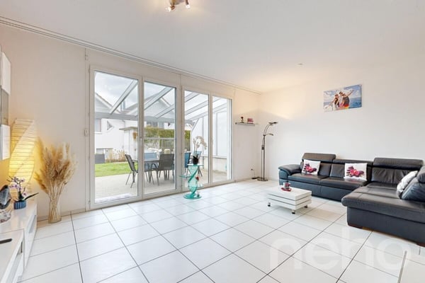 Modernes Reihenhaus mit viel Platz? an zentraler und ruhiger Lage 2
