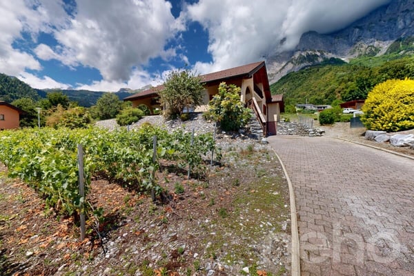 Superbe Villa spacieuse - endroit privilégié avec grande parcelle 12