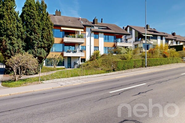 Helle Wohnung mit Aussicht 12