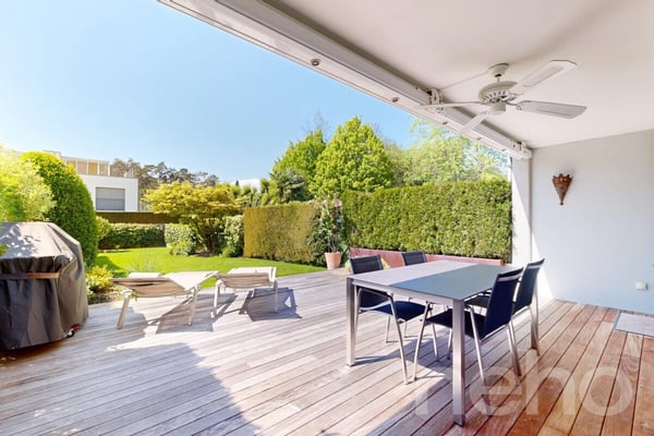 Maison de standing à Conches, jardin et atmosphère calme 4