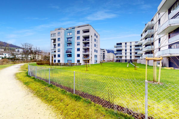 4.5 pièces avec balcon et vue panoramique ? Dernier étage 12