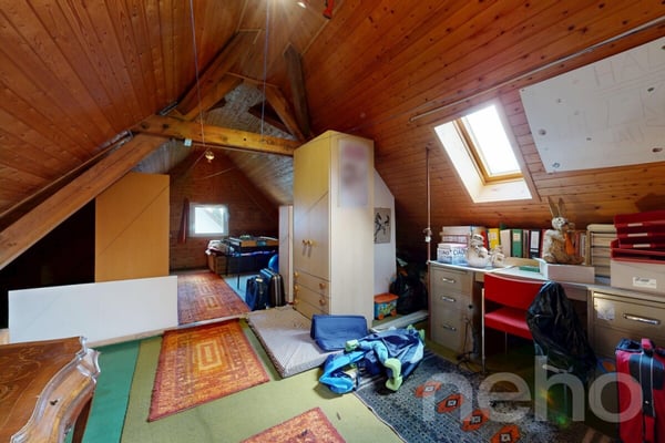 4-Zimmerhaus mit Ausbaupotenzial an ruhiger und doch zentraler Lage 5