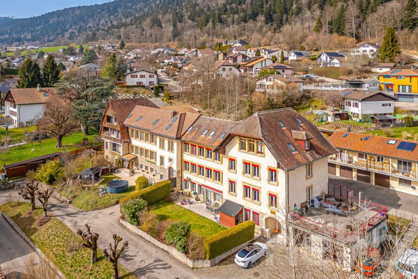 Grande Maison familiale de 400 m², 10 pièces et exposition sud 1