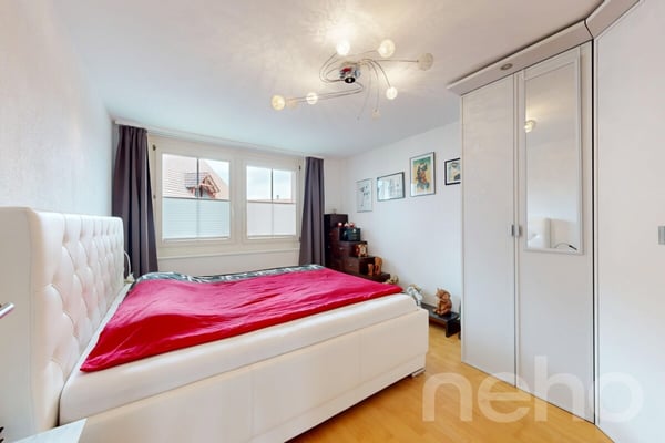 3.5-Zimmer-Wohnung mit unverbaubarer Aussicht 7