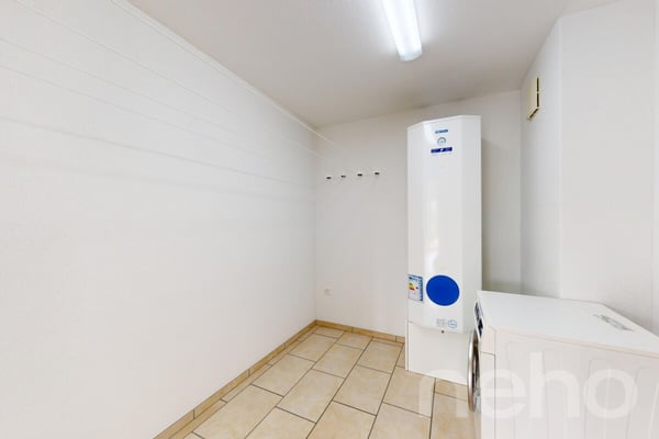 Lichtdurchflutete Terrassenwohnung mit Weitblick & Komfort 12