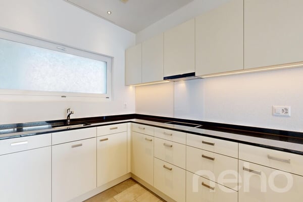 Moderne 3.5-Zi.-Wohnung mit grossem Balkon und Option für 2 Parkplätze 8