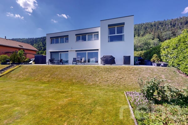 Maison familiale 6.5 pièces avec jardin et vue montagnes panoramique 10