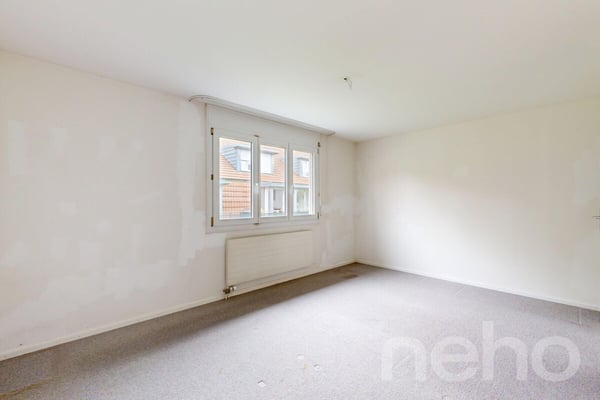 Gepflegtes 5-Zimmer Doppeleinfamilienhaus an familienfreundlicher Lage 8