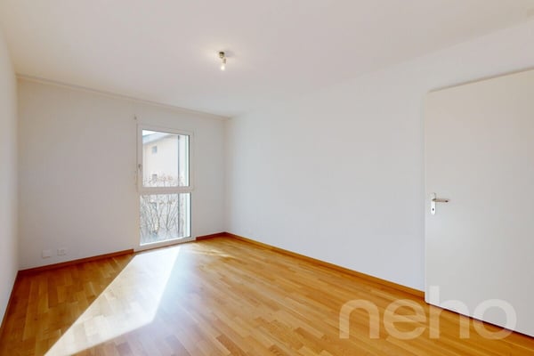 Grand appartement de 4,5pces dans un quartier paisible de Chailly 12