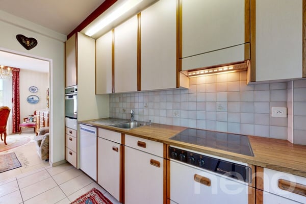 Charmantes 5.5-Zimmer-Eckreihenhaus in begehrter Lage in Zürich 9